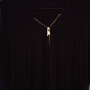 Cute black zipped blouse